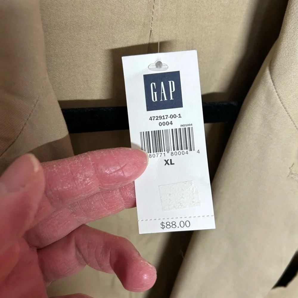 GAP Classic Beige Blazer